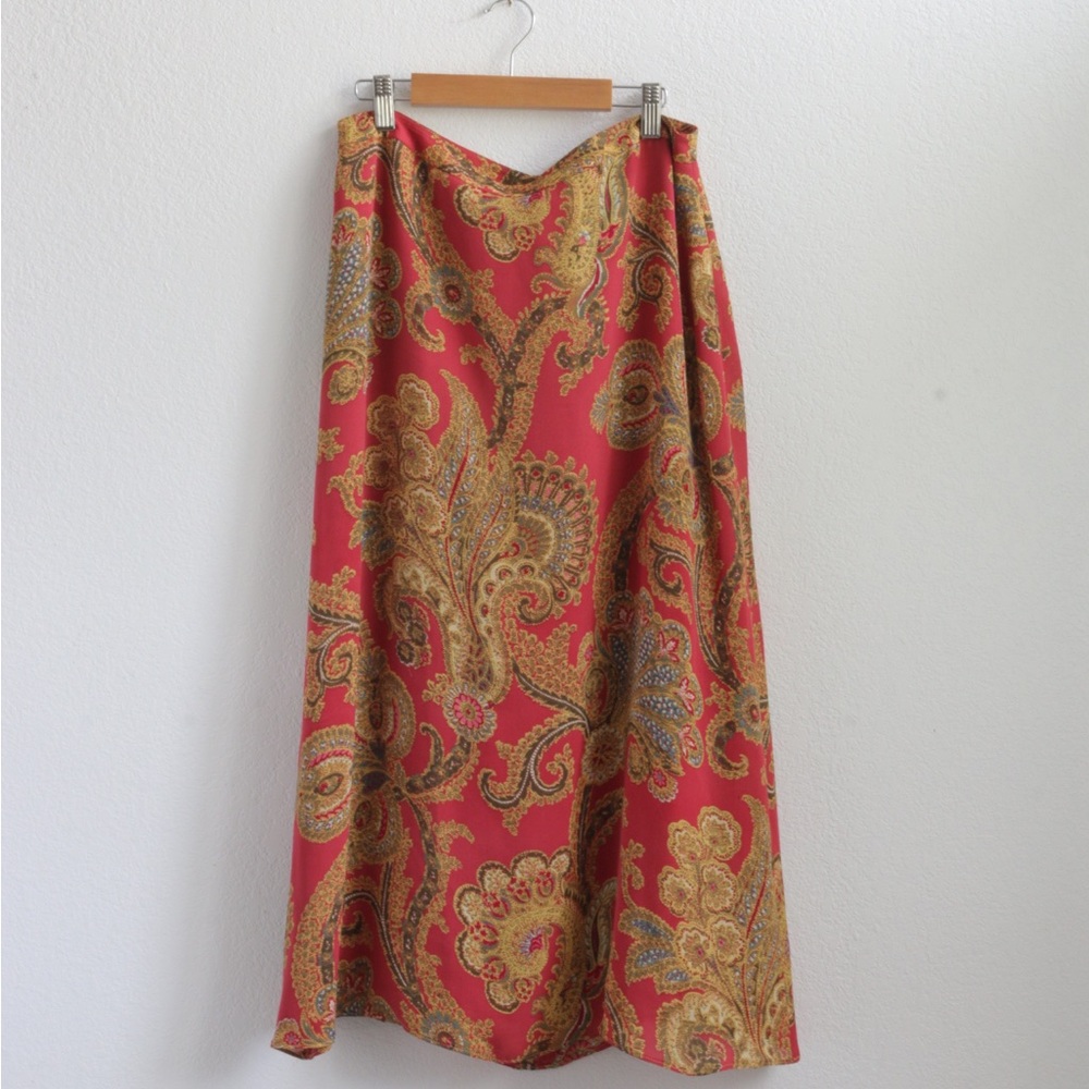 Jones New York Red Paisley Maxi Skirt with Gold Accents